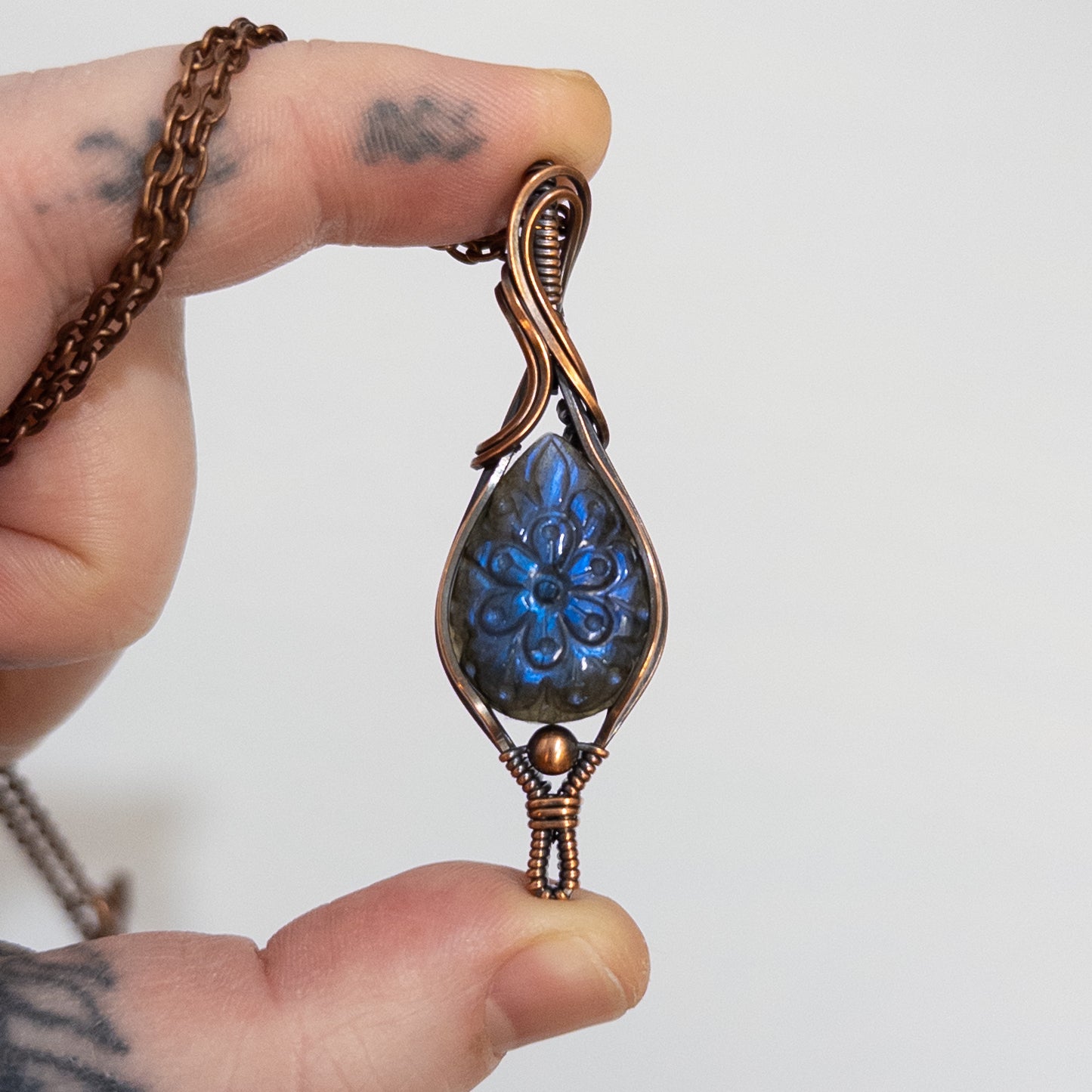 Ceanothus - Carved Flower Labradorite Copper Pendant