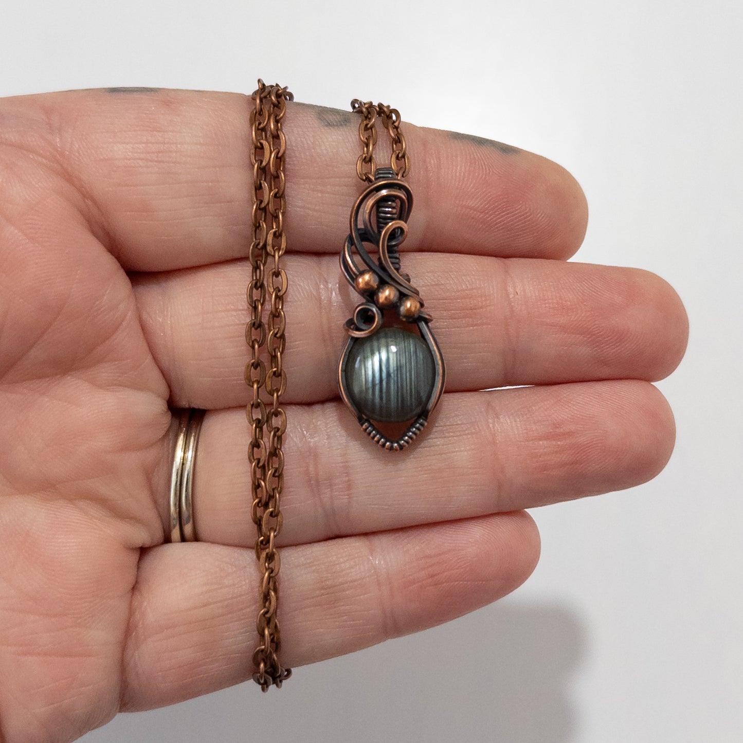 Verticalis - Labradorite Copper Wrapped Pendant