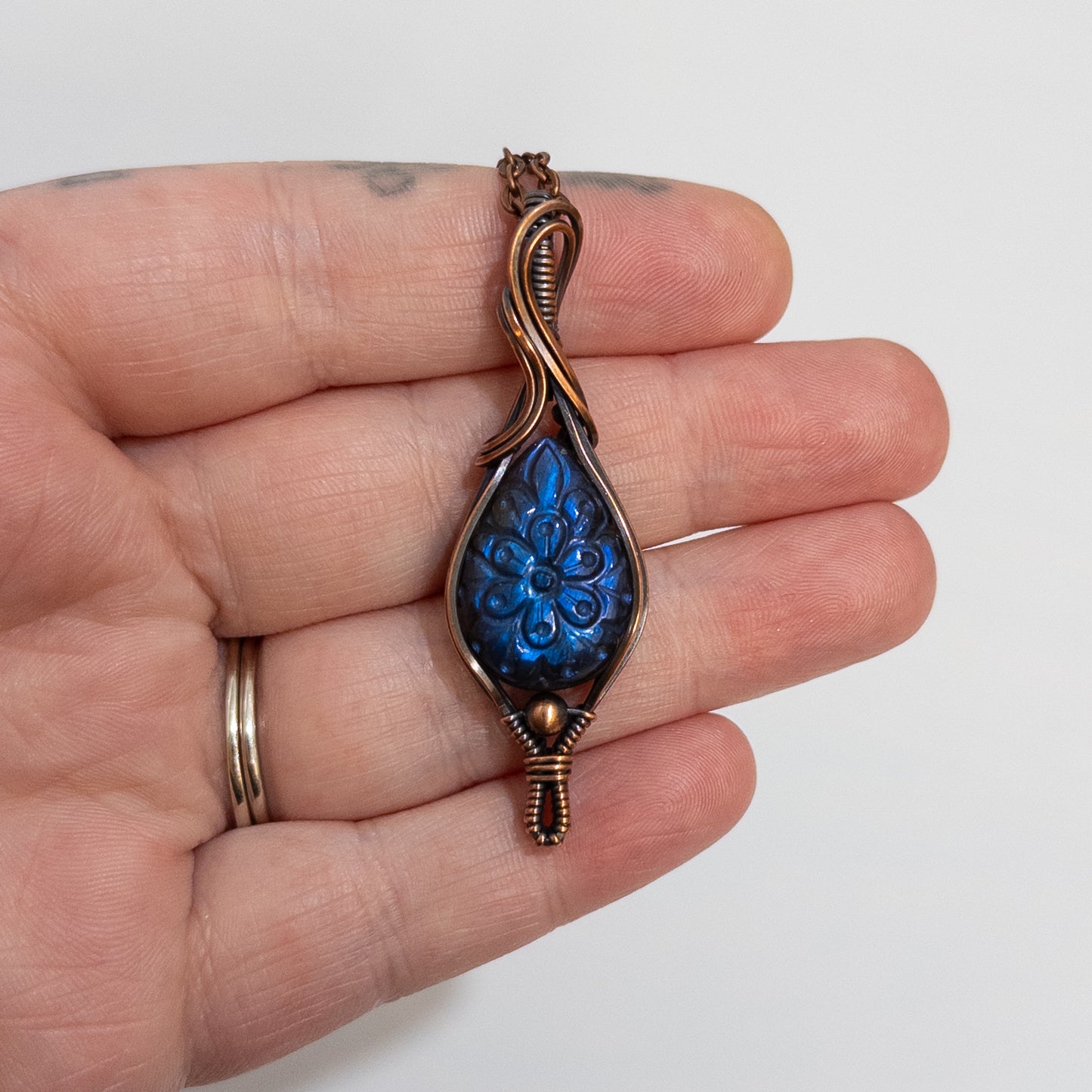 Ceanothus - Carved Flower Labradorite Copper Pendant
