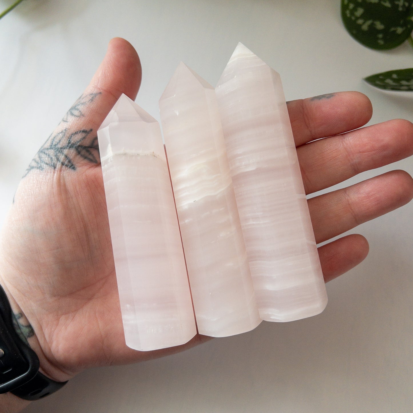 Mangano Calcite Tower