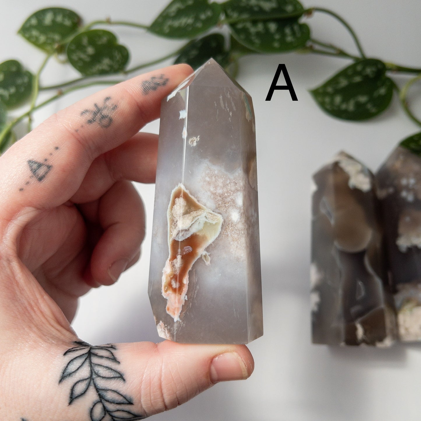 Large Dark Flower Agate Tower