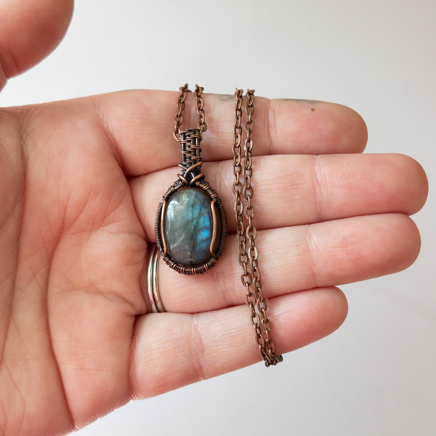 Small Labradorite Antiqued Copper Weave Pendant