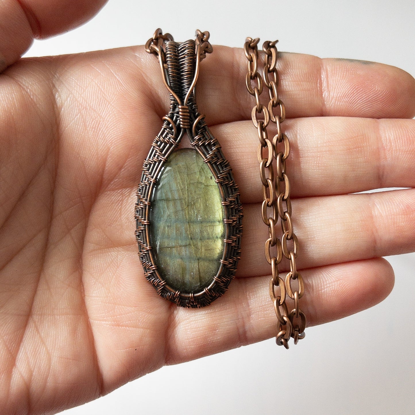 Labradorite Antiqued Copper Weave Pendant