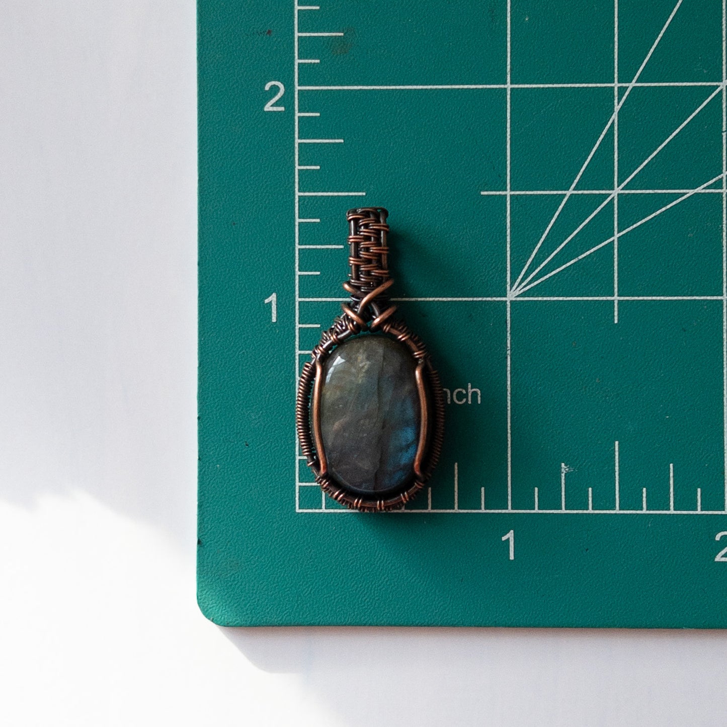 Small Labradorite Antiqued Copper Weave Pendant