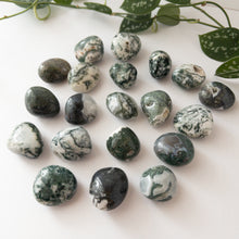 Load image into Gallery viewer, Moss Agate Tumble
