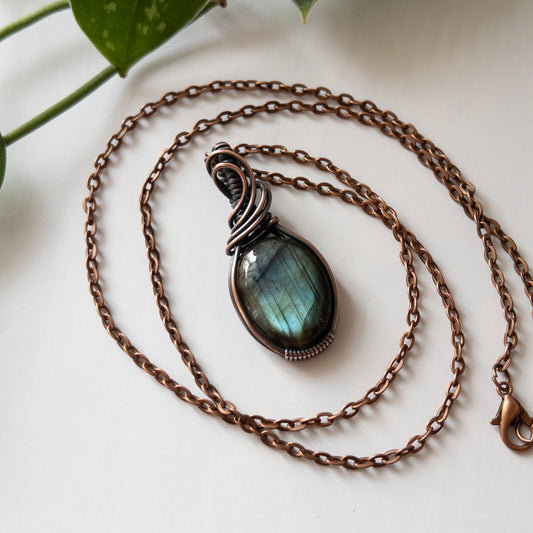 Labradorite & Copper Wrapped Pendant