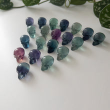 Load image into Gallery viewer, Mini Fluorite Skulls
