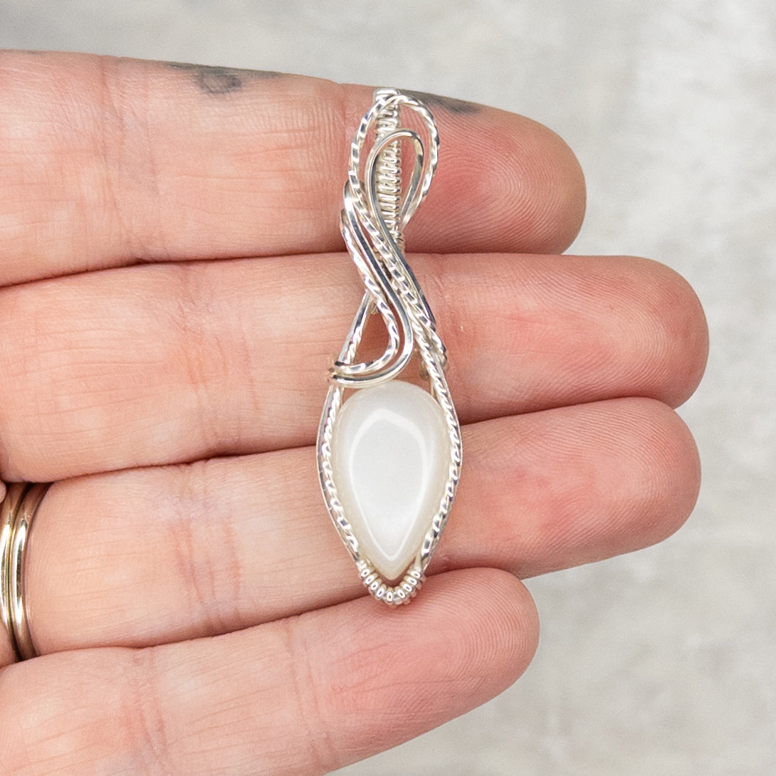 Madras Moonstone & .925 Sterling Silver Pendant