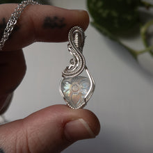 Load image into Gallery viewer, Mughal Flower Carved Rainbow Moonstone &amp; Sterling Silver Wrapped Pendant
