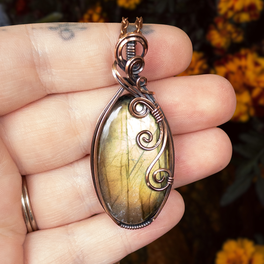 Autumn Sheen Labradorite Antiqued Copper Pendant