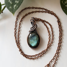 Load image into Gallery viewer, Labradorite &amp; Copper Wrapped Pendant
