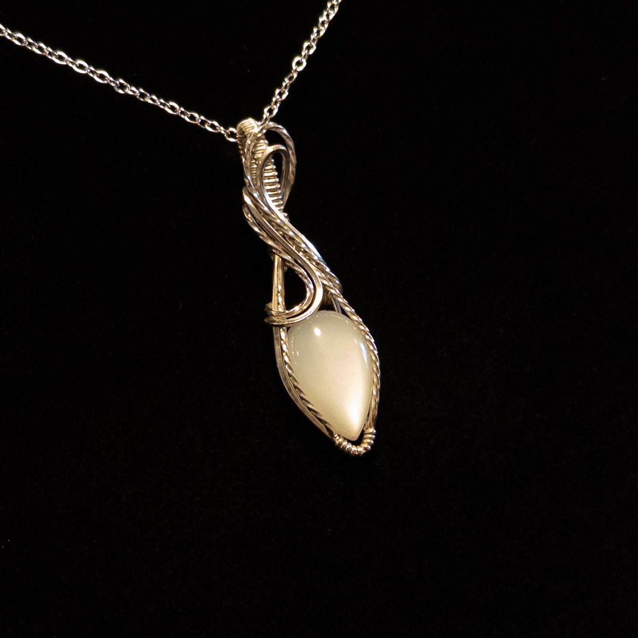 Madras Moonstone & .925 Sterling Silver Pendant