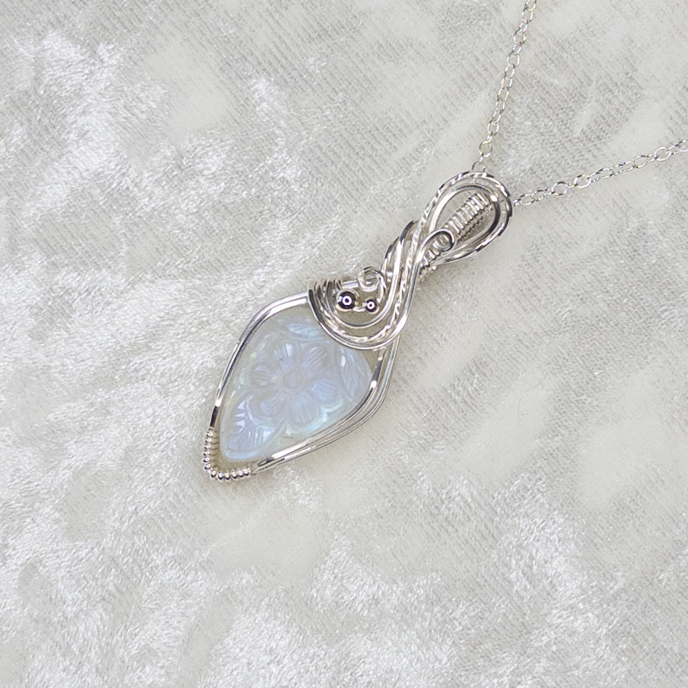 Flower Carved Moonstone .925 Sterling Silver Pendant