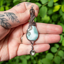 Charger l&#39;image dans la galerie, Faceted Larimar With Labradorite Charm Copper Wrapped Pendant
