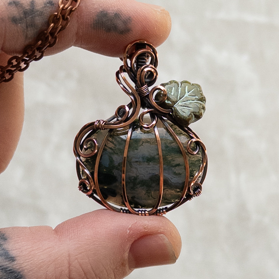 Moss Agate Antiqued Copper Pumpkin Pendant With Czech Glass Leaf