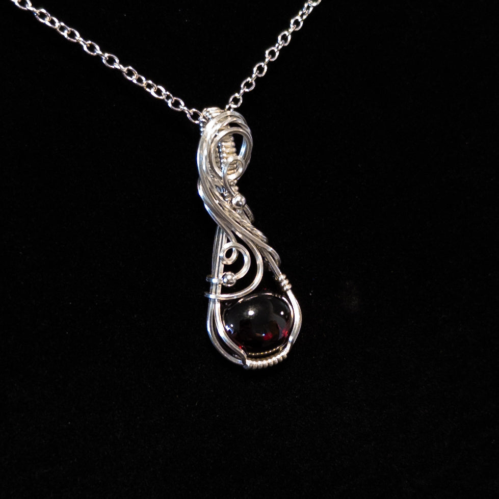 4.8ct. Garnet & .925 Sterling Silver Pendant