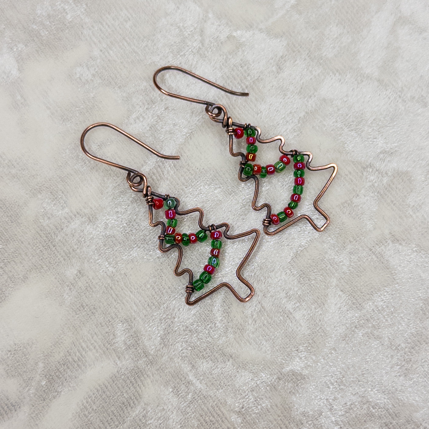 Hammered & Antiqued Copper Christmas Tree Earrings With Glass Bead “Garland”