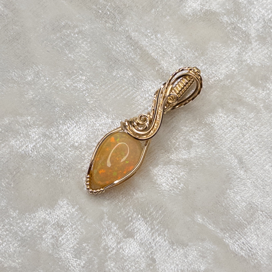 3.10ct. Ethiopian Opal & 14K. Gold-Filled Pendant