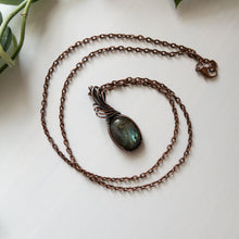 Load image into Gallery viewer, Labradorite &amp; Copper Wrapped Pendant
