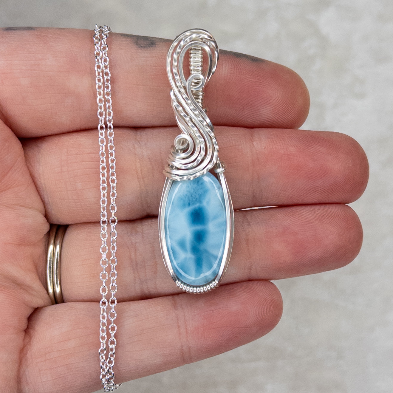 19ct. Larimar & .925 Sterling Silver Pendant