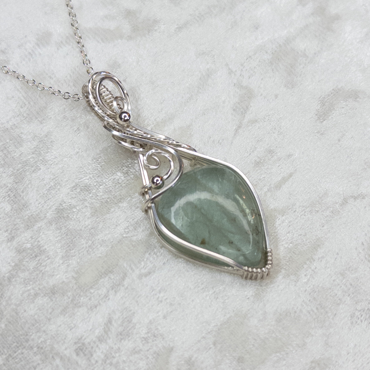 Green Tanzanian Sunstone & .925 Sterling Silver Pendant
