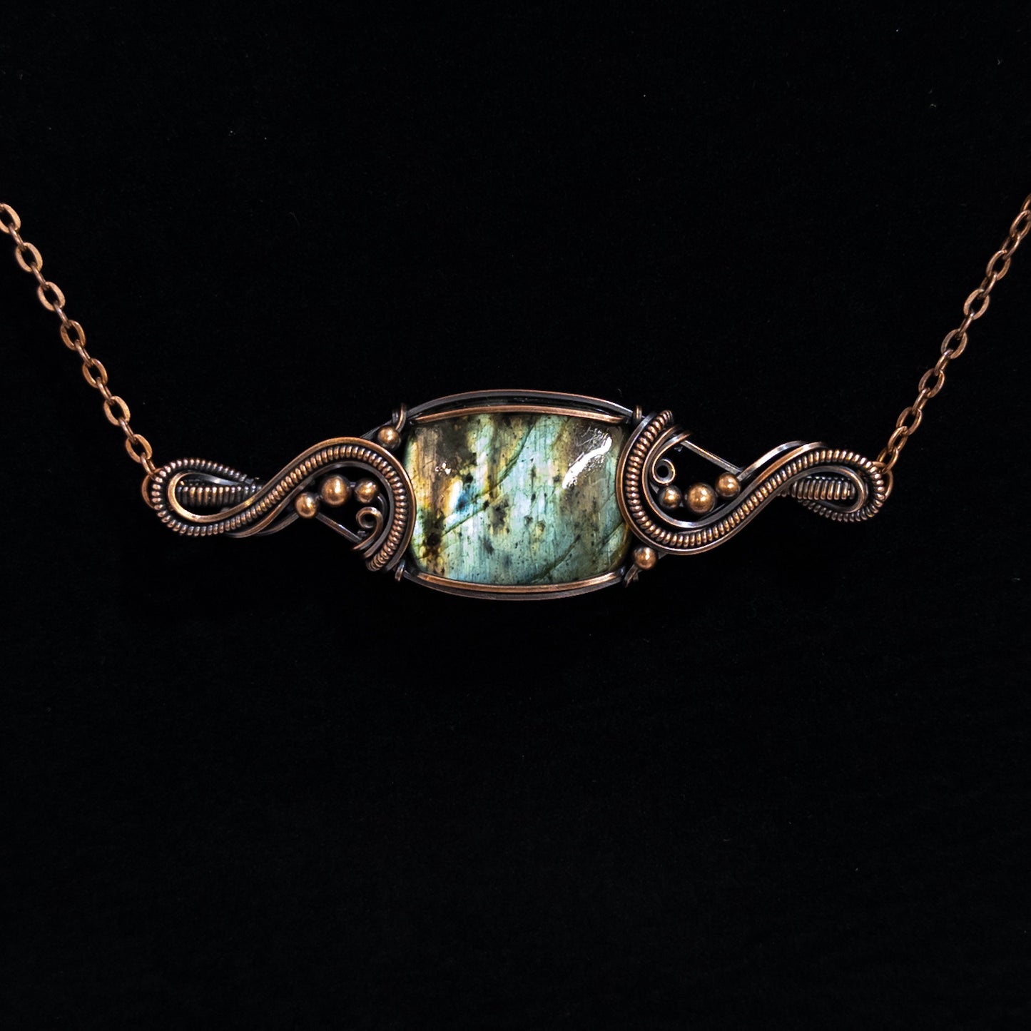 Aitherios - Labradorite Copper Necklace