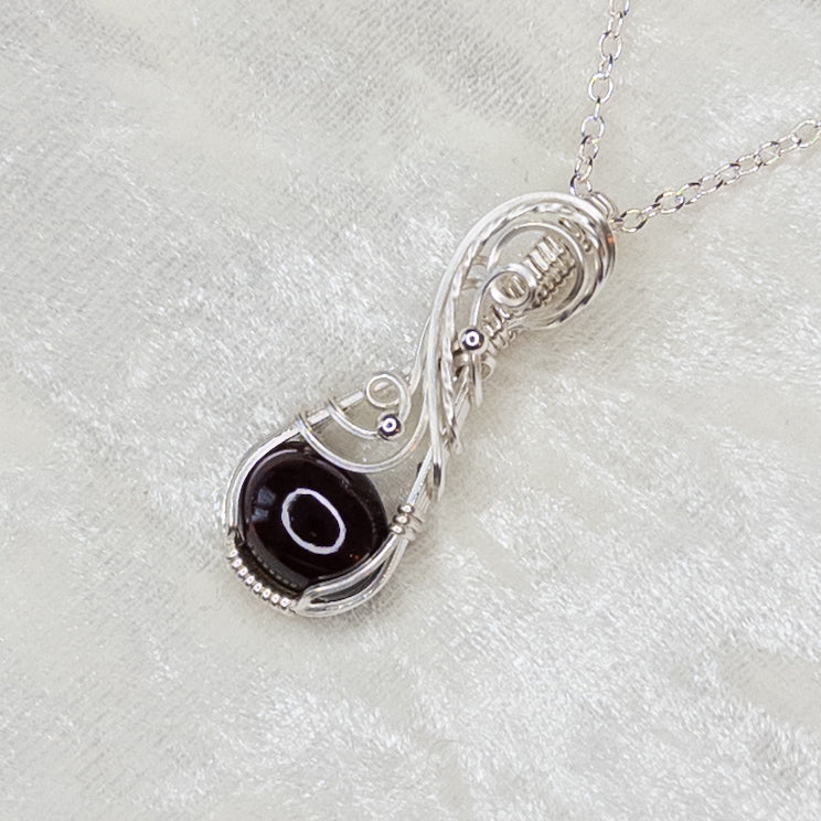 4.8ct. Garnet & .925 Sterling Silver Pendant