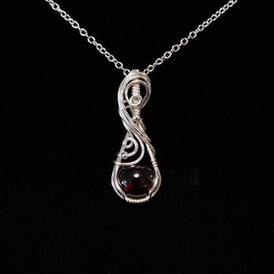 4.8ct. Garnet & .925 Sterling Silver Pendant