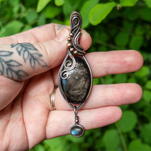 Charger l&#39;image dans la galerie, Gold Sheen Obsidian With Labradorite Charm Copper Wrapped Pendant
