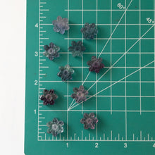 Charger l&#39;image dans la galerie, Mini Fluorite Snowflake
