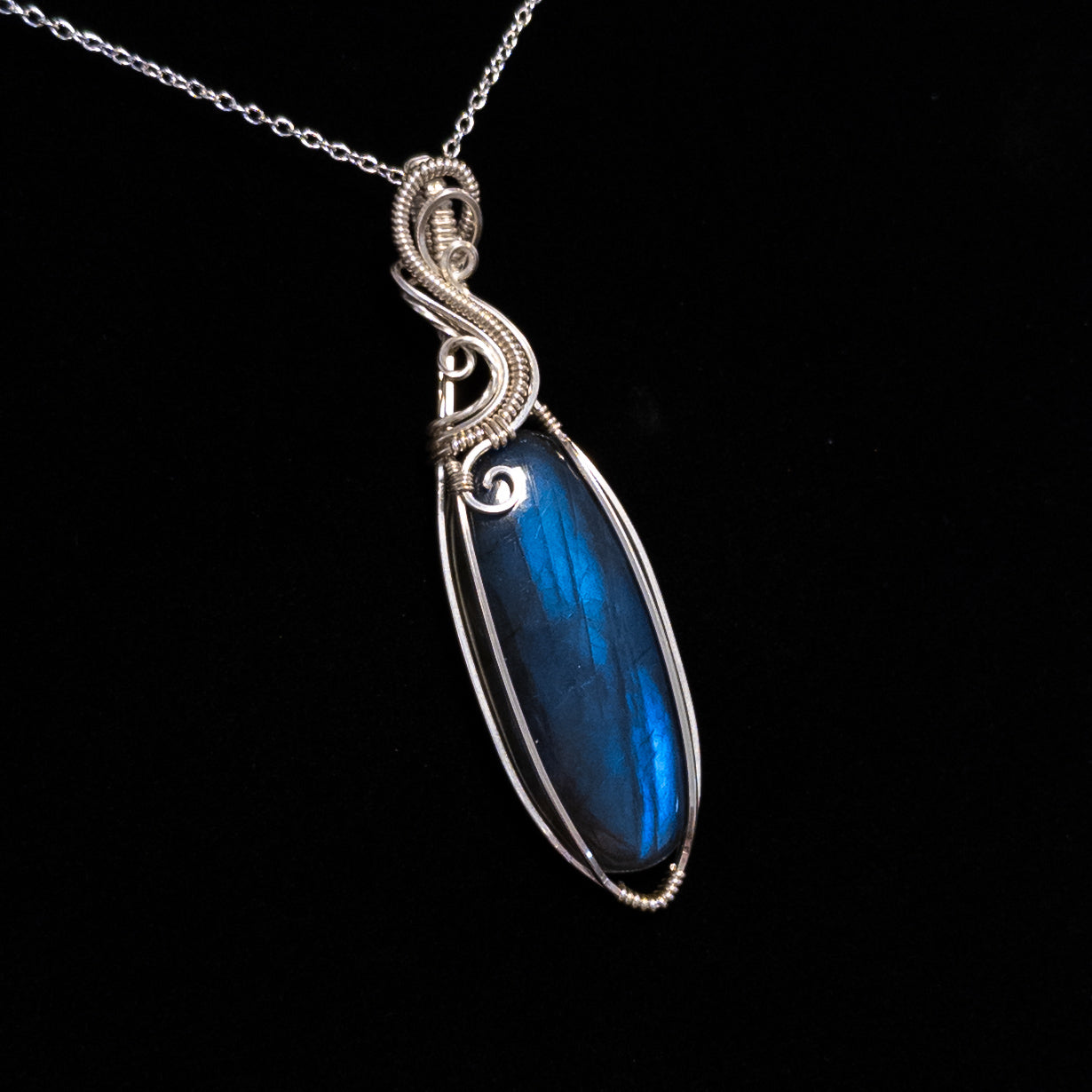 Blue Labradorite & .925 Sterling Silver Pendant