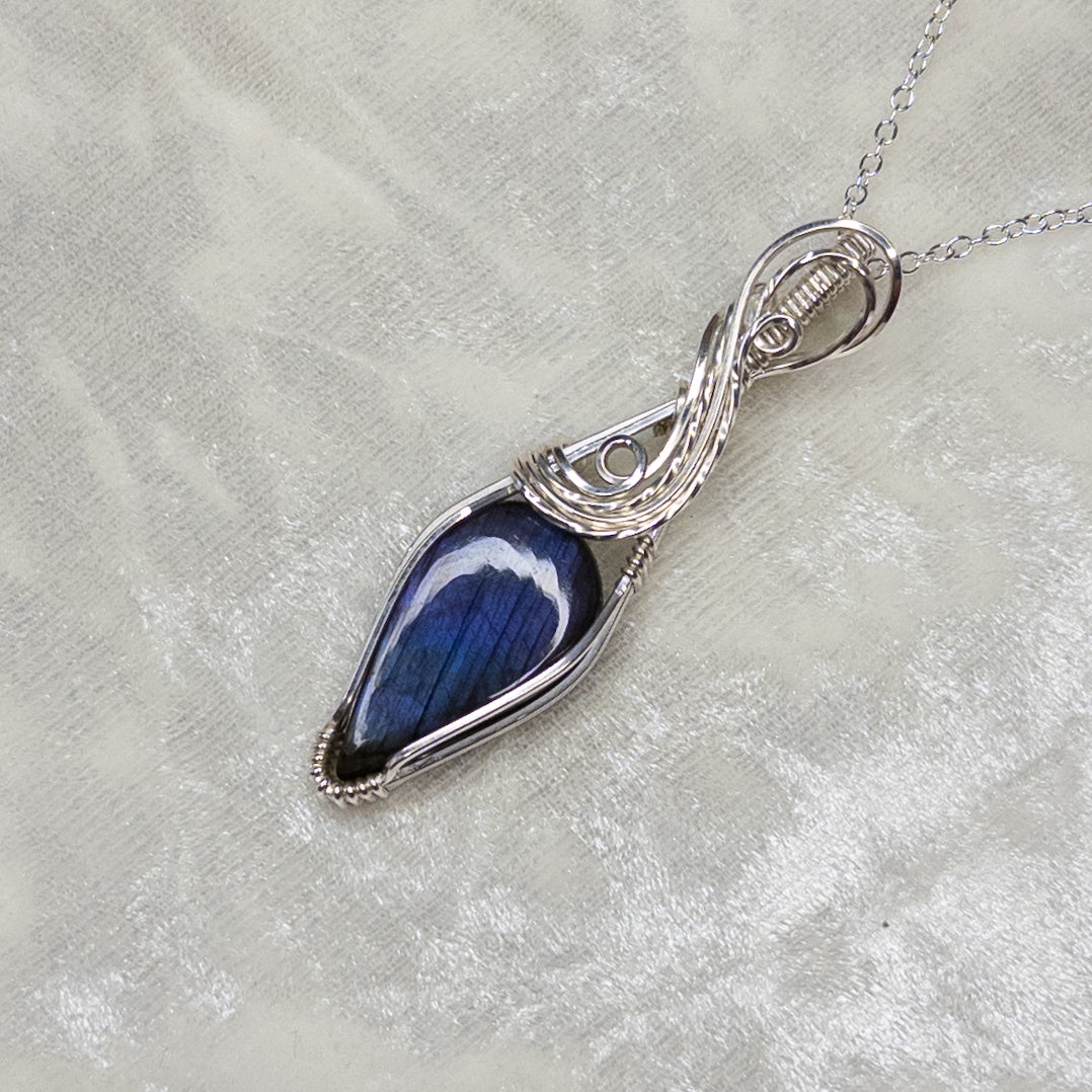 Purple & Blue Labradorite .925 Sterling Silver Pendant