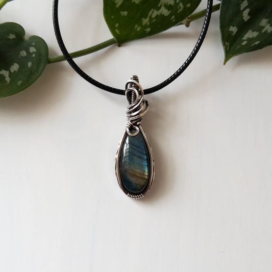 Labradorite & Sterling Silver Wrapped Pendant