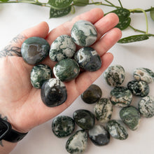 Load image into Gallery viewer, Moss Agate Tumble
