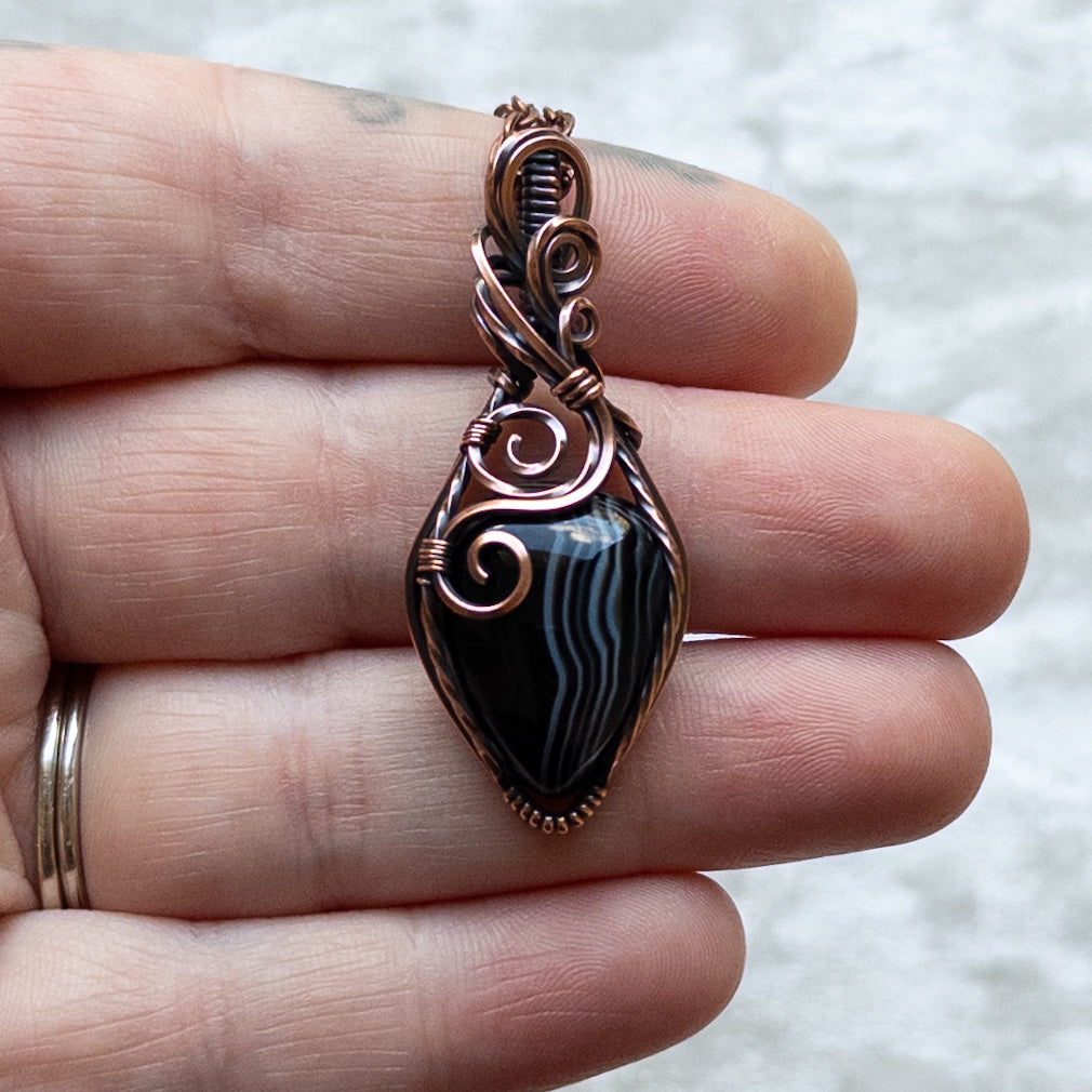 Black & White Agate Pendant - Antiqued Copper