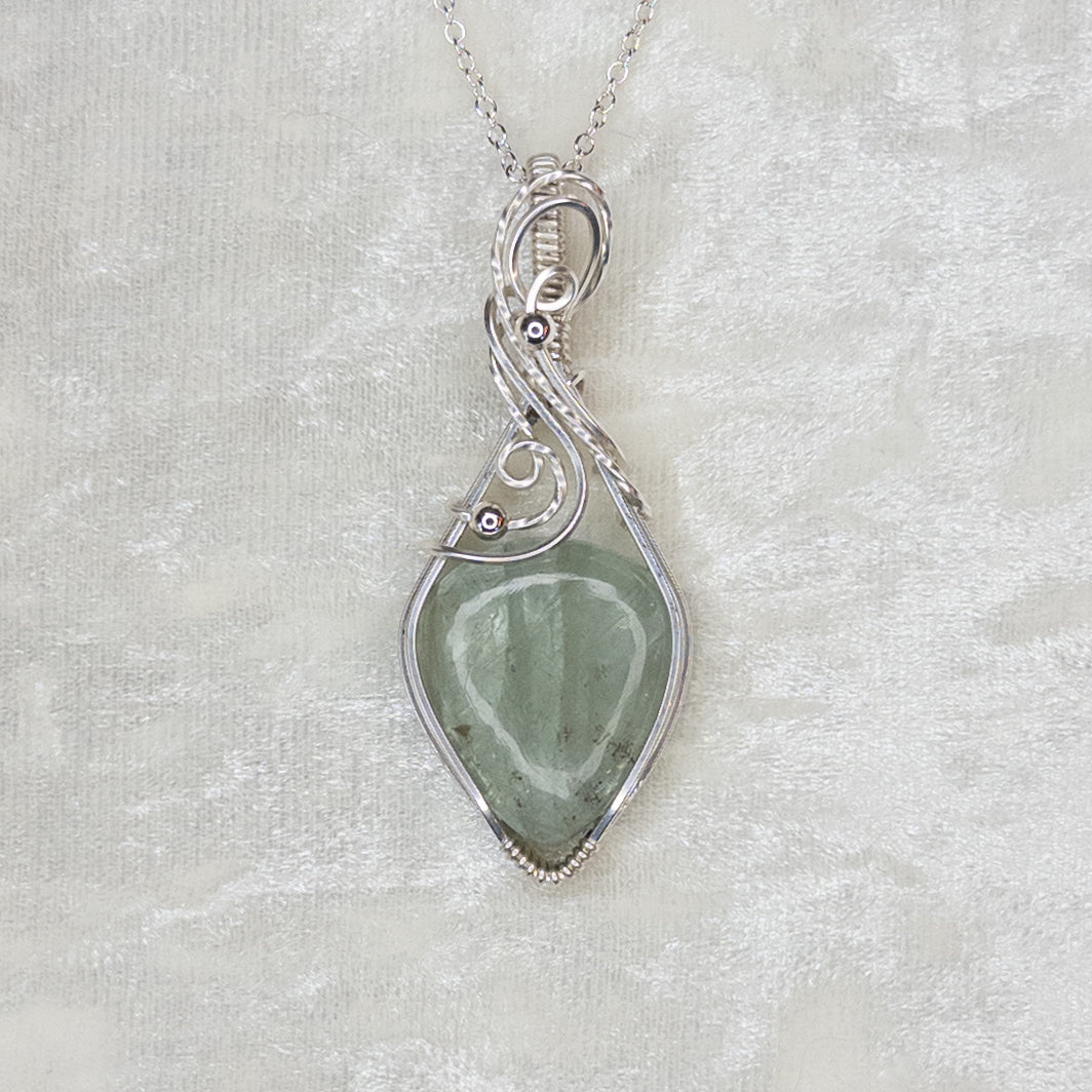 Green Tanzanian Sunstone & .925 Sterling Silver Pendant