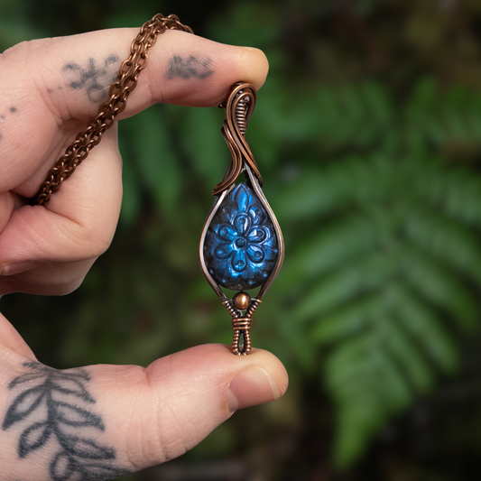 Ceanothus - Carved Flower Labradorite Copper Pendant