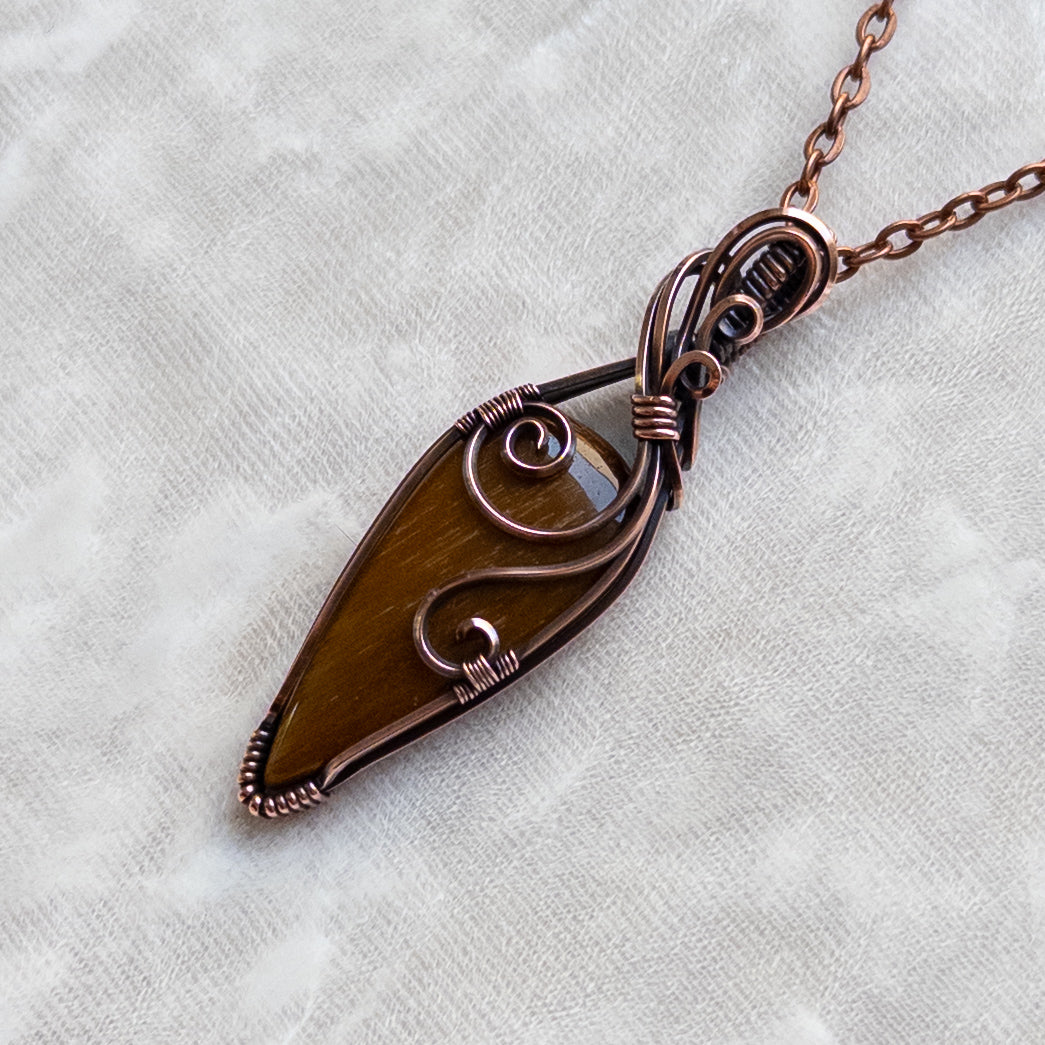Tiger’s Eye Antiqued Copper Pendant