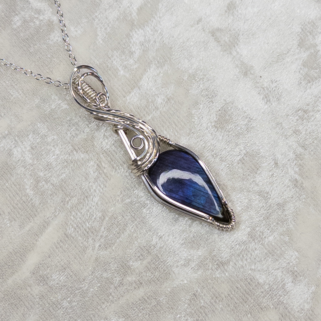 Purple & Blue Labradorite .925 Sterling Silver Pendant