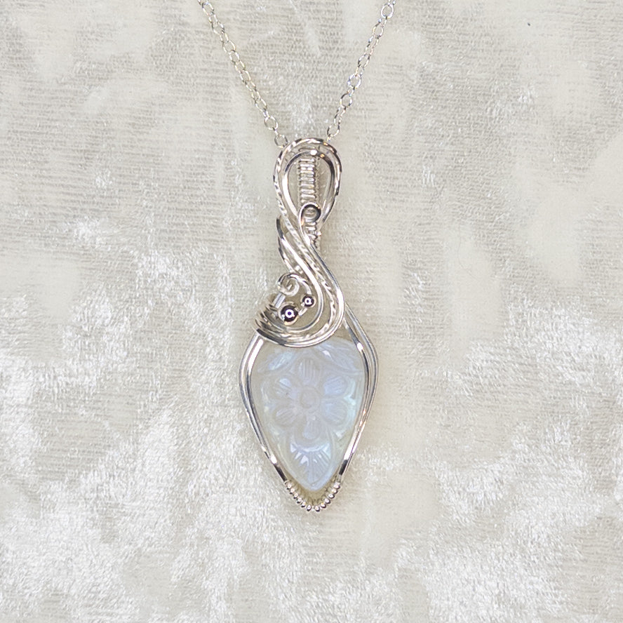 Flower Carved Moonstone .925 Sterling Silver Pendant