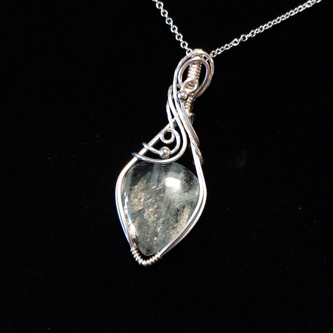 Green Tanzanian Sunstone & .925 Sterling Silver Pendant