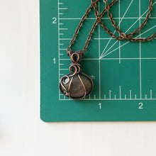 Load image into Gallery viewer, Pumpkin Pendant - Labradorite &amp; Copper
