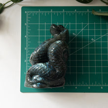 Load image into Gallery viewer, Large Labradorite Cobra
