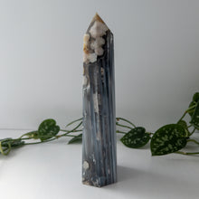 Load image into Gallery viewer, XL Black Flower Agate Tower
