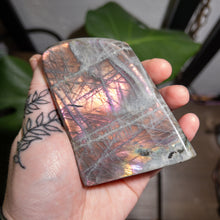 Load image into Gallery viewer, Pink &amp; Orange Labradorite Freeform C
