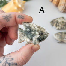 Load image into Gallery viewer, Small Ocean Jasper Fish
