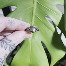 Load and play video in Gallery viewer, Green Labradorite &amp; Copper Wrapped Ring US Size 8
