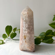 Load image into Gallery viewer, XL Pink Amethyst/Flower Agate Tower
