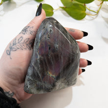 Load image into Gallery viewer, Purple Labradorite Freeform
