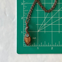 Charger l&#39;image dans la galerie, Moonstone &amp; Sunstone Antiqued Copper Wrapped Pendant
